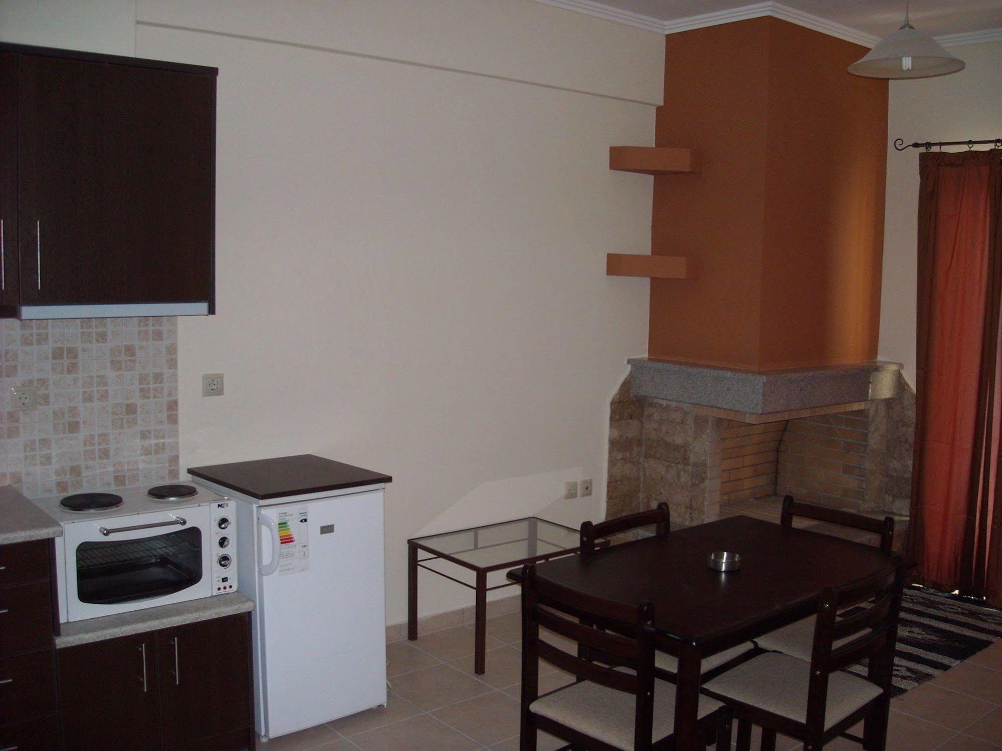 Lerna Rooms Myloi Exterior photo